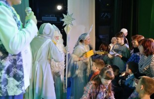 «Снежная королева» открыла череду новогодних чудес в Салаватском театре