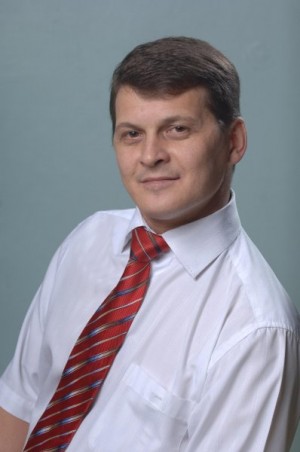 Уфимский государственный татарский театр «Нур» возглавил Фирзат Габидуллин
