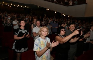 Perm Theater-Theater came to Ufa for the first time