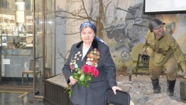 В Республиканском музее Боевой славы состоялась встреча с участником ВОВ Тамарой Казаковой