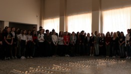 В Уфе прошёл интернациональный флешмоб "Молодёжь против террора"