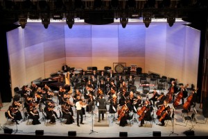 В Уфе Национальный симфонический оркестр республики выступил под управлением Тиграна Ахназаряна