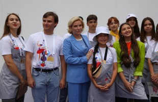 Школьницы из Башкортостана выступили ведущими на Международном детском культурном форуме