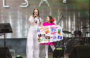 От народных песен до романсов Лермонтова: Гальсар Байгускарова представила сольный концерт в Уфе