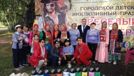 Артисты Дома культуры РЦНТ выступили на детском инклюзивном празднике