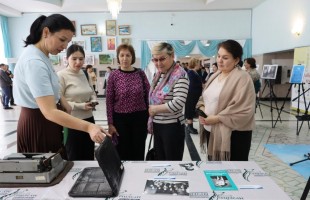 В Кармаскалах открылась выставка, посвященная 90-летию со дня рождения писател Барыя Нугуманова