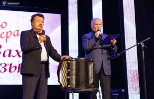 В Уфе отпраздновали 60-летие народного артиста Башкортостана Вахита Хызырова
