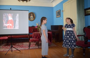 В Доме-музее С.Т. Аксакова проходит акция "Читаем Пушкина"