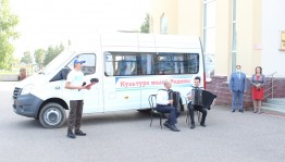 Дыуан районында федераль проекттар ярҙамында автобус, музыка ҡоралдары һәм электрон техника һатып алынған