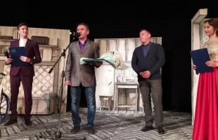 На сцене Туймазинского театра состоялся бенефис народного артиста Башкортостана Айрата Султанова