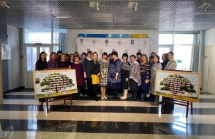 В городе Октябрьский состоялся круглый стол «Сила рода – сила народа»
