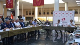 В Республиканском музее Боевой Славы прошла встреча с ветеранами Воздушно-десантных войск