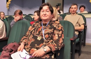 Московский критик оценил спектакль Туймазинского театра «Плачет ива под горой»