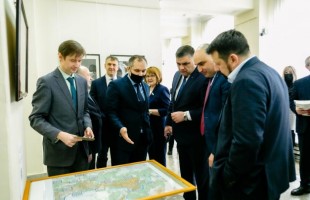 В выставочном зале «Ижад» состоялась презентация выставки «УГНТУ – территория творчества!»