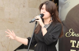 В Национальном музее Республики Башкортостан открылась выставка «Яныбай Хамматов. Золотой мост в историю»