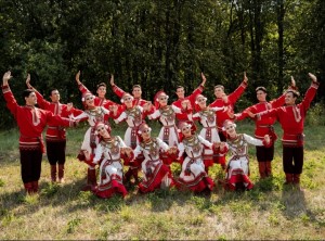 Ансамбль Гаскарова представил премьеру мордовского танца