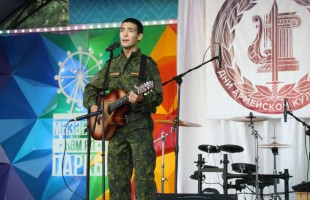 В Сибае Дни армейской культуры завершились патриотической музыкой под открытым небом