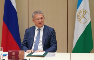 Радий Хабиров встретился с представителями Международного совета организаций фольклорных фестивалей и традиционных искусств (CIOFF)