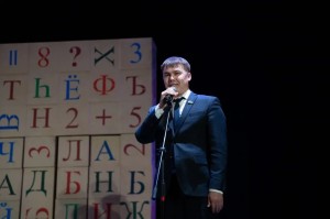 Башкирский писатель Айгиз Баймухаметов награжден медалью Тувинского национального театра