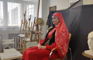 В Екатеринбурге открылась выставка с портретами башкирских красавиц