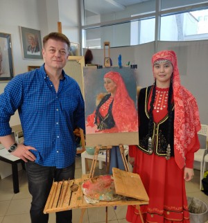 В Екатеринбурге открылась выставка с портретами башкирских красавиц