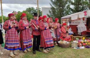 В рамках Межрегионального Троицкого фестиваля прошел конкурс фольклорных коллективов