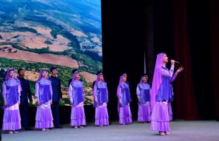 В Янауле прошел концерт ансамбля «Мирас» в честь юбилея известного хормейстера Эльвиры Гайфуллиной