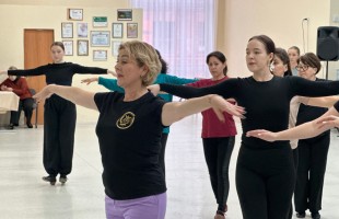 В Уфе состоялся семинар-практикум по народному танцу для руководителей творческих коллективов