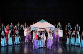 Уфимский ансамбль «Мирас» отправился на гастроли в Оренбуржье
