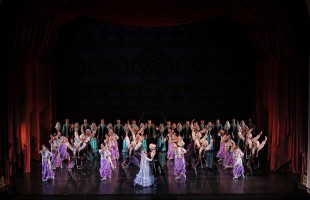 Уфимский ансамбль «Мирас» отправился на гастроли в Оренбуржье
