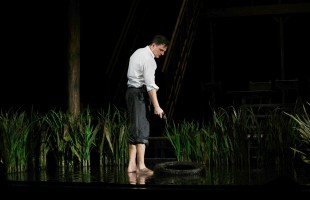 В Русском драмтеатре Башкортостана состоялась премьера спектакля «Прошлым летом в Чулимске»