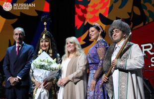 Курай зазвучал на финальном концерте проекта «Русские сезоны» в Омане