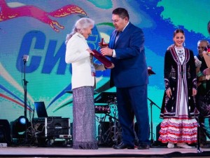Актриса Рамиля Худайгулова удостоена звания «Почетный гражданин города Сибай»