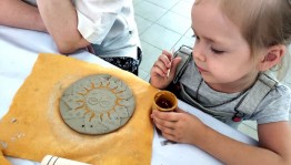Выставочный зал «Ижад» приглашает на практические занятия по керамике