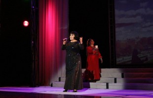 В Уфе состоялось закрытие 98-го театрального сезона Башкирского академического театра драмы им.М.Гафури