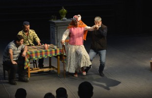 В Уфимском театре «Нур» рассказали о предстоящей премьере спектакля «Не смейтесь, я умираю»