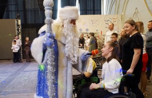 Волшебство для особенных детей: Башкирский драмтеатр имени Ильшата Юмагулова провёл благотворительный праздник