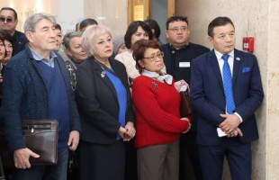 В Национальном музее Республики Башкортостан открылась выставка «Яныбай Хамматов. Золотой мост в историю»